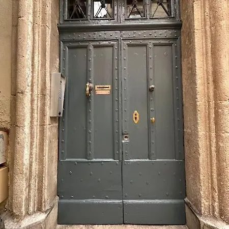 Thomas Price Appart Narbonne Exterior photo